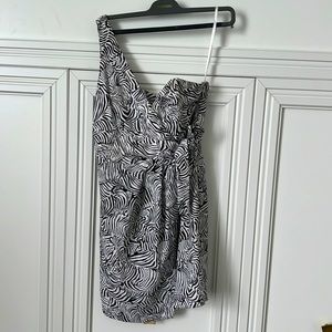 Club Monaco One Shoulder Dress - Black and White